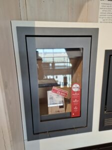 Fyndvara i Uppsala Lotus H700 grå kassett
